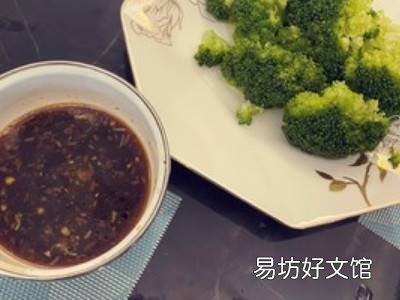 水煮西兰花怎么吃