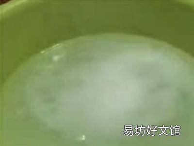 爆炸盐洗鞋子怎么用