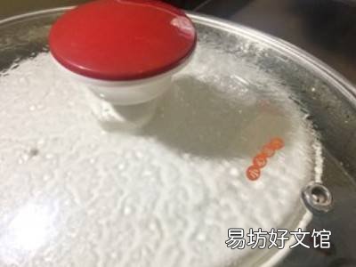 桃胶雪燕皂角米的做法煮多久