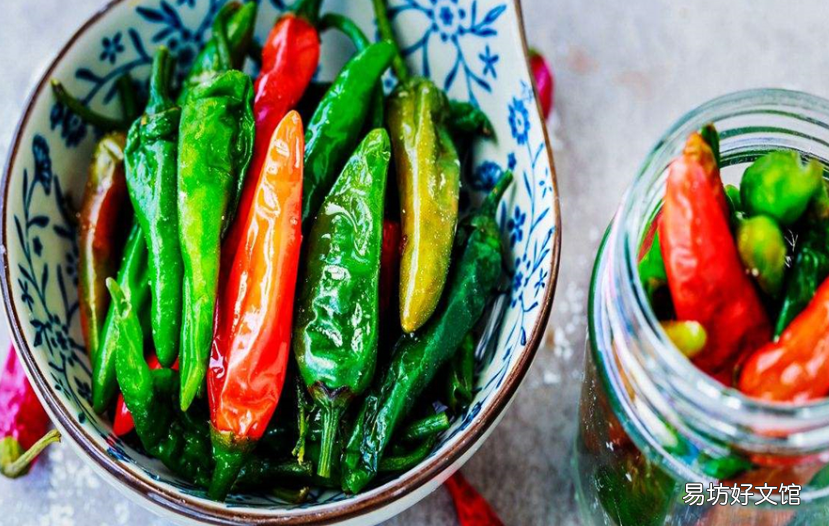 香辣过瘾的腌辣椒 下饭菜辣椒腌制方法
