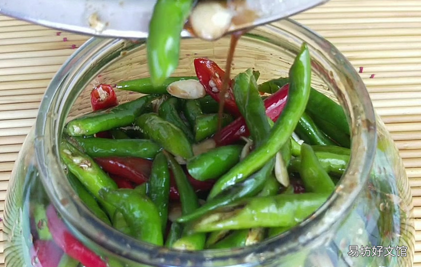 香辣过瘾的腌辣椒 下饭菜辣椒腌制方法