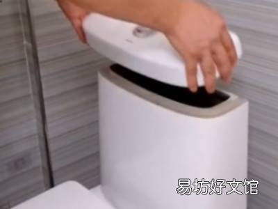 小熊洁厕灵使用方法