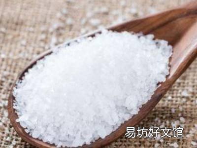 衣服上汗渍发黄怎么洗干净