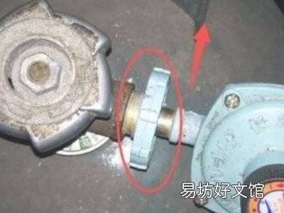 煤气罐接口怎么拧不进去