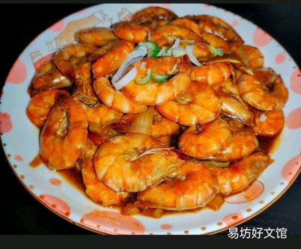 不油炸照样好吃 油焖大虾的正宗做法
