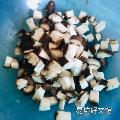 酱香浓郁放上半月不会坏 香菇肉酱做法与配料