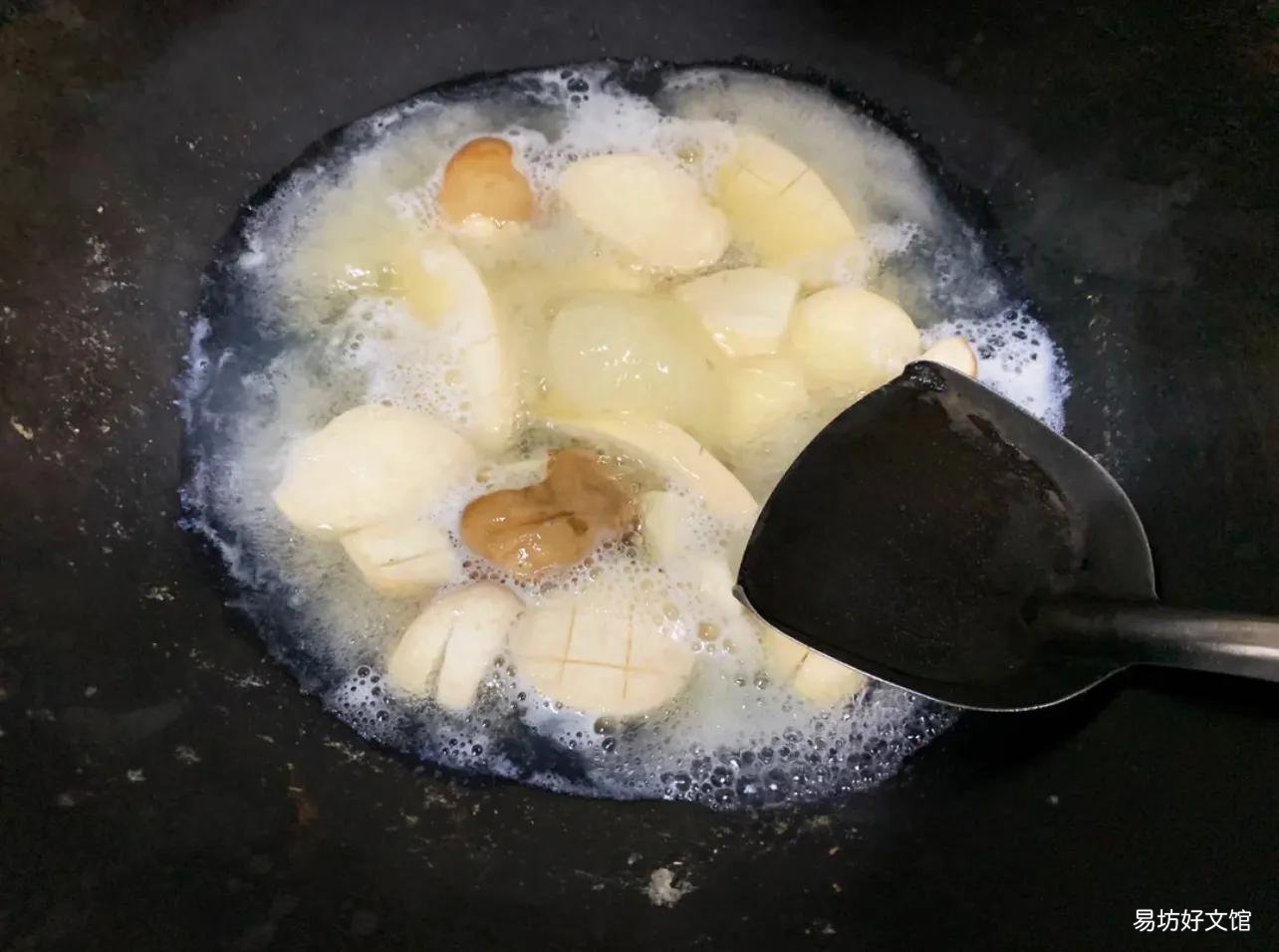 简单几步呈现鲍鱼的肉嫩汁鲜 鲍鱼捞饭的家常做法