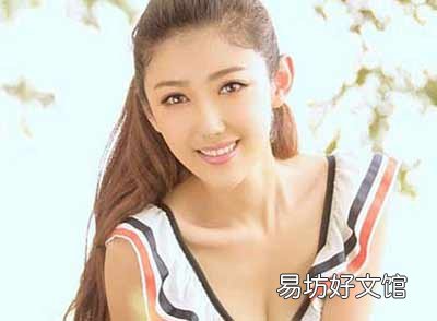 她的上司居然是个大色鬼