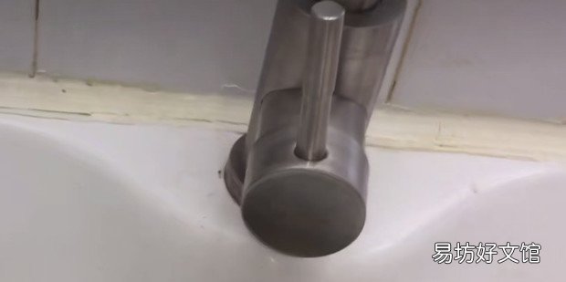 冷热水龙头安装