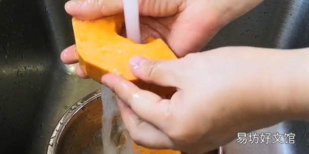 如何煲海参小米粥