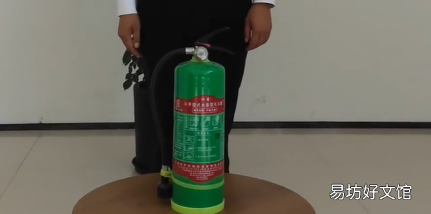 水基灭火器的正确使用方法是什么