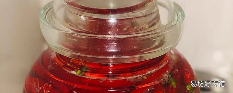 泡菜里面有白花怎么办