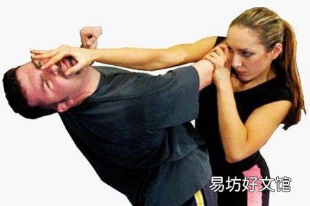 责任分散效应:女性遇袭如何用心理学自救