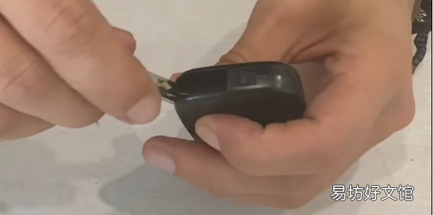 豐田汽車遙控怎么換電池
