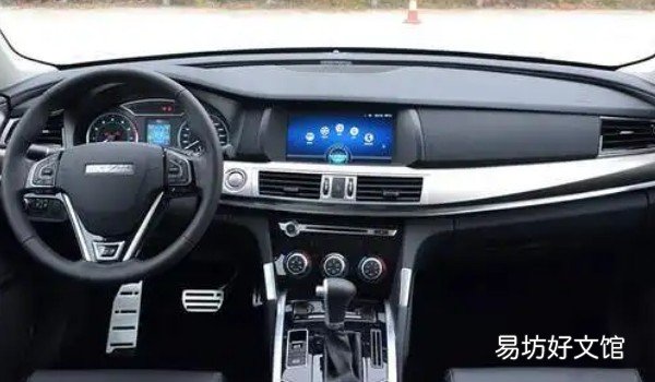 哈弗神兽空调滤芯在哪里 位于副驾驶手套箱后面