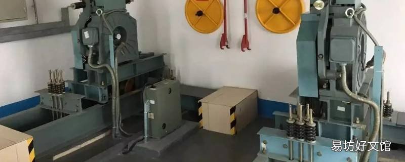 电梯机房地面潮不潮