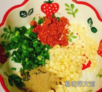 四川麻辣香锅的正宗做法 麻辣香菇是什么