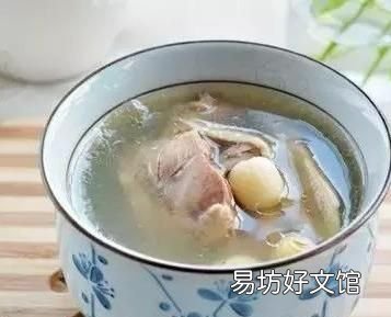 滋补全鸡汤的做法