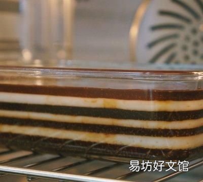 q弹千层椰汁斑斓糕 qq弹弹的千层椰汁糕