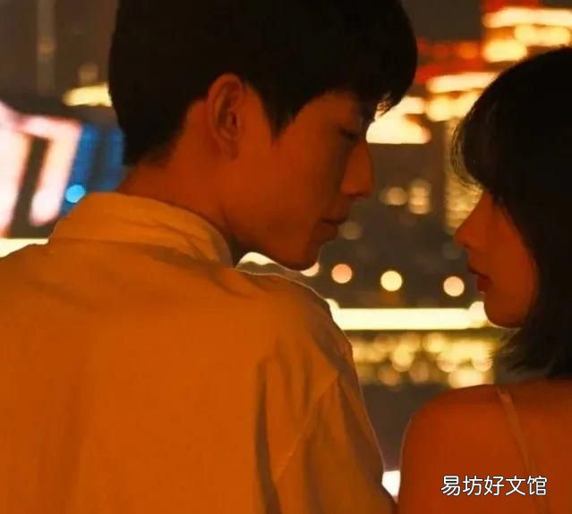 自己拍情侣头像怎么拍,如何用一张图找到情侣头像