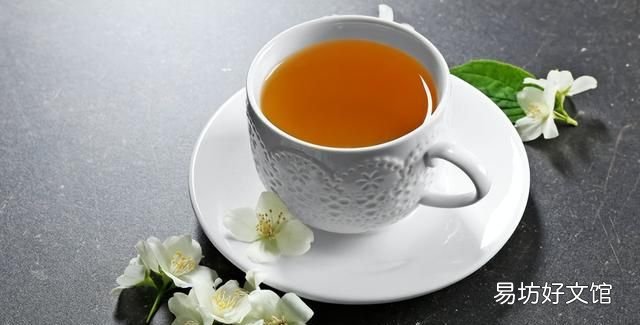 40岁女人秋季适合喝哪种茶