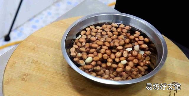 饭店里的五香花生米怎样做的,厨师长教你传统五香花生米做法