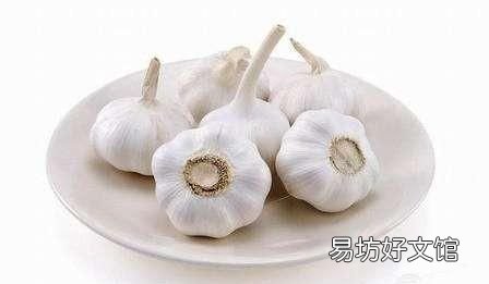 醋泡蒜头,蒜头变绿了还能吃吗?要注意什么