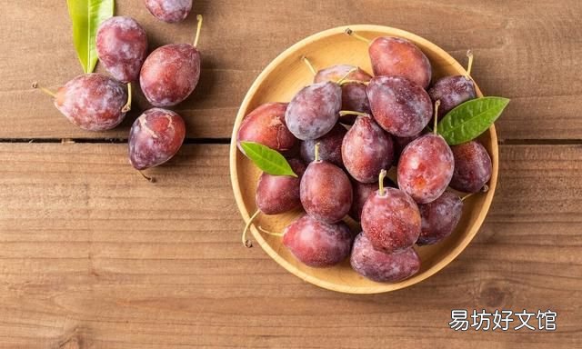 2岁的宝宝误食西梅核怎么取出 2岁宝宝能不能吃西梅