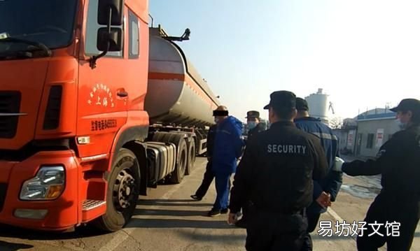 路边的原厂汽油加不加