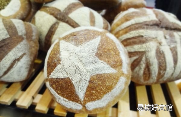 吃奶油面包会发胖,在减肥的过程中吃面包会胖吗