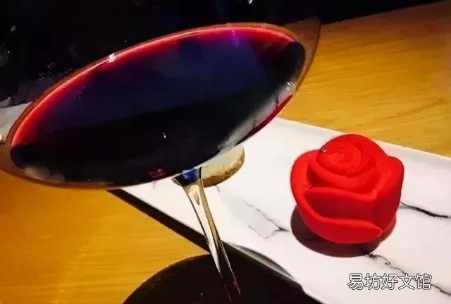 红葡萄酒保质期多长时间最好 红葡萄酒与白葡萄酒的有效期