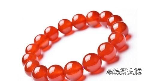 玉髓和玛瑙有什么区别 玉髓跟玛瑙有什么区别是什么