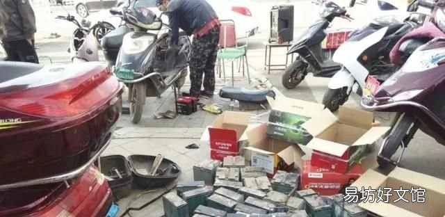 电瓶用了一年半跑不远怎么办 电瓶用了三年跑不远了怎么解决