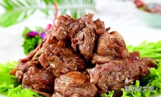女性查出子宫肌瘤,哪些食物不建议多吃呢