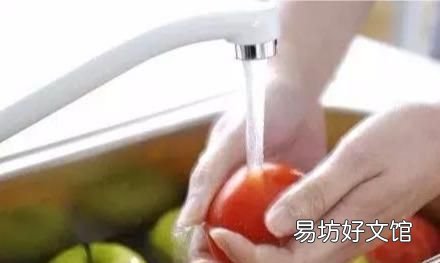 大家小心了,刚红的枣儿不能吃,因为有它的果实