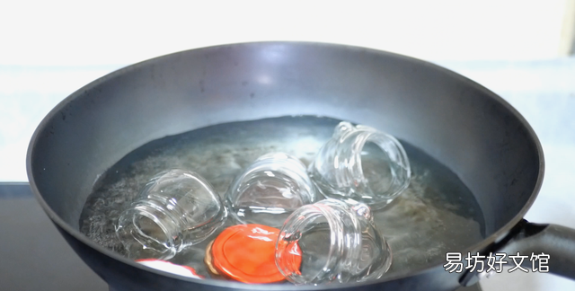 快速泡发燕窝的方法 泡发燕窝用热水还是冷水的方法