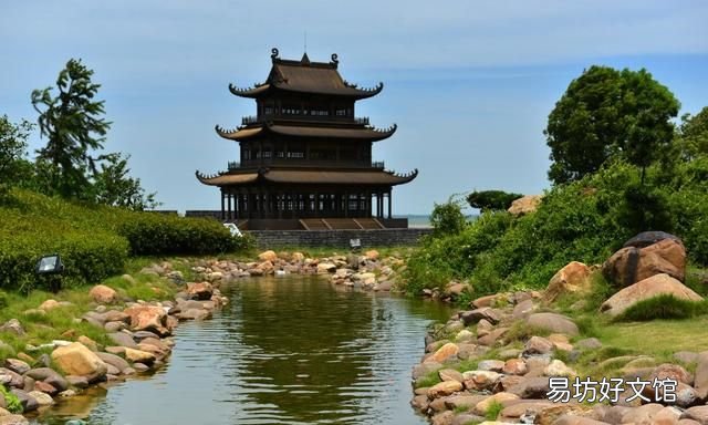 杜甫登岳阳楼全文赏析 分析杜甫《登岳阳楼》