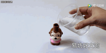 大衣脏了不用洗一条毛巾轻松搞定