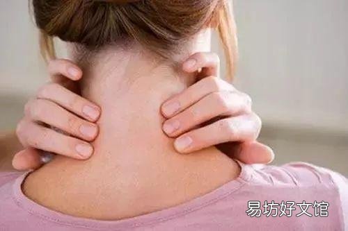 最简单有效的自我按摩手法 按摩颈椎的最佳时间是什么时候