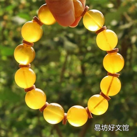 揭晓真品蜜蜡的吊坠报价表 蜜蜡吊坠的价格一般是多少