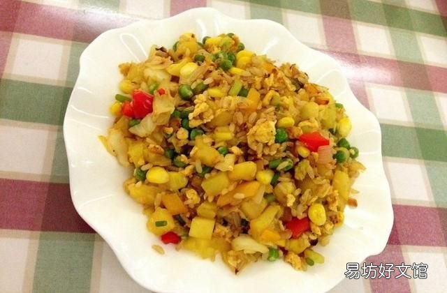 如何炒制更美味的鸡蛋炒饭