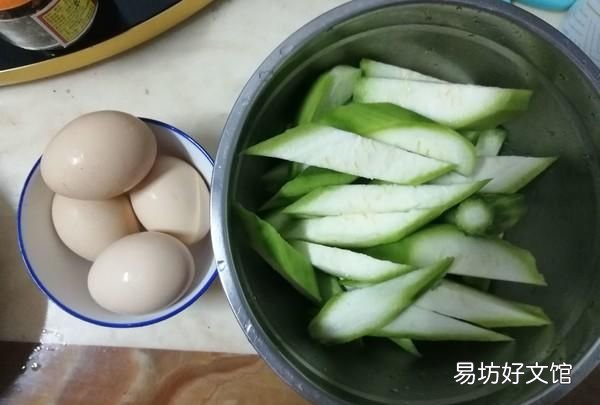 丝瓜吃了会中毒丝瓜还能吃吗 注意了这类丝瓜有毒不能吃