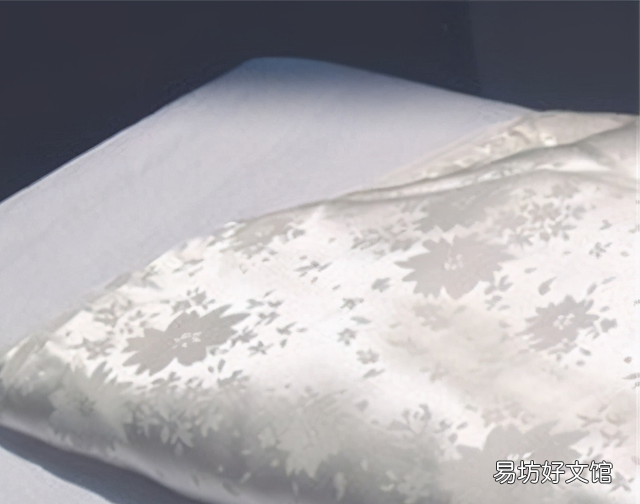 桑蚕丝的衣物如何洗涤及保养方法
