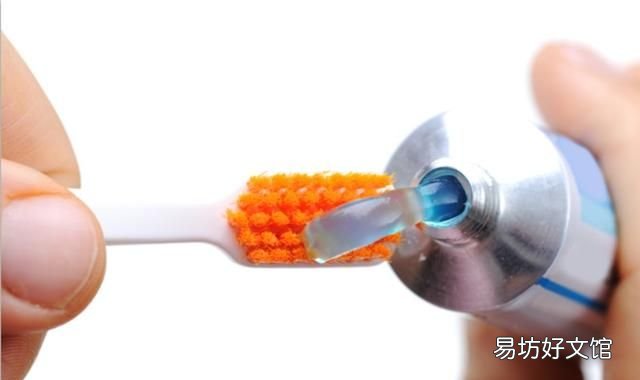 原来牙膏还可以这样做你知道吗 多余的牙膏可以做什么