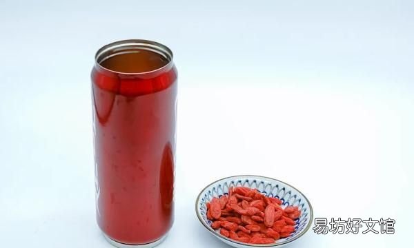 这3种饮品最好别放进保温杯里