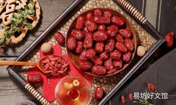 这3种饮品最好别放进保温杯里