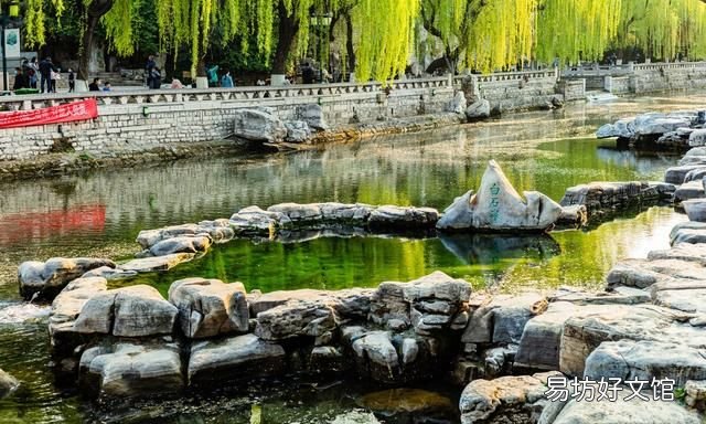 济南为什么被称为泉城,山东哪座城市被称为泉城