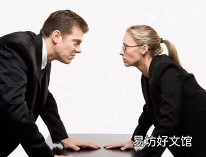 你覺得你現(xiàn)在的職場壓力來源于哪些方面呢