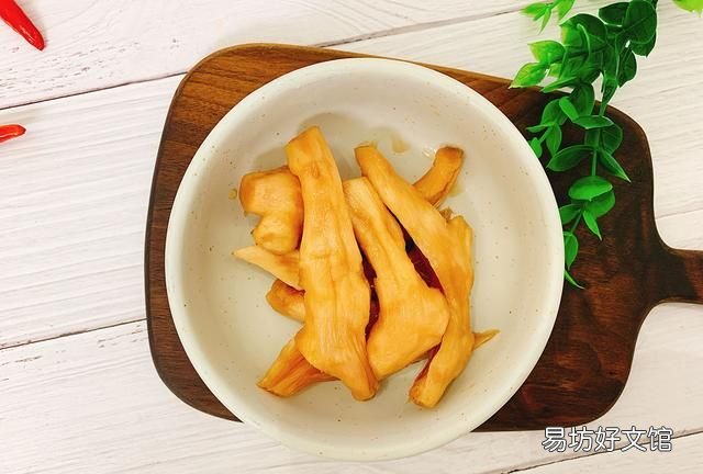 80岁外婆这样腌生姜又脆又嫩
