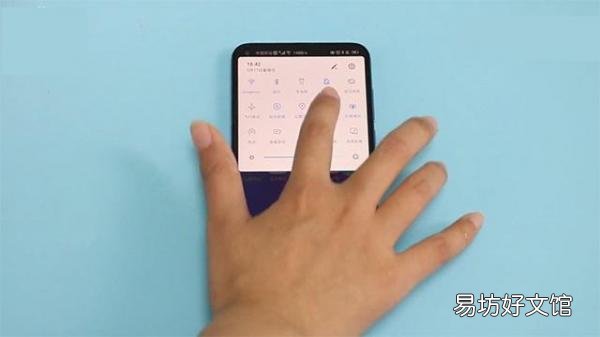 手把手教你华为手机正确截图方法 华为手机长截屏怎么操作